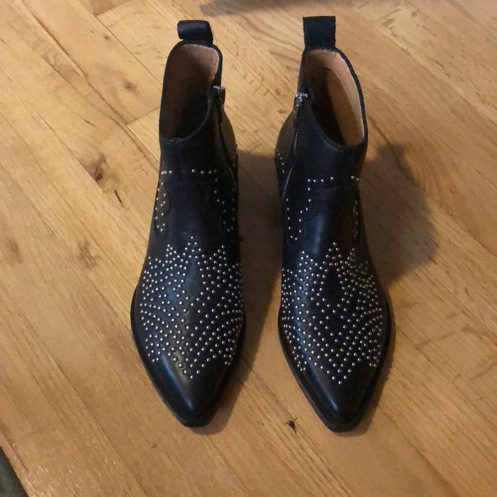 Dolce vita uma booties